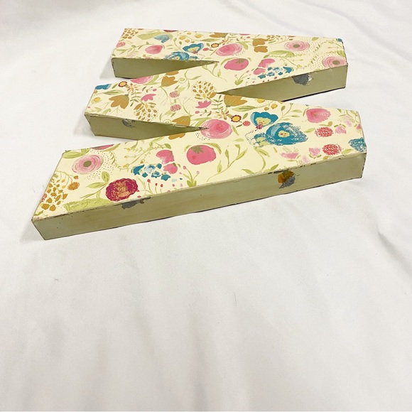 Shabby Chic Floral Metal W - Picture 7 of 10